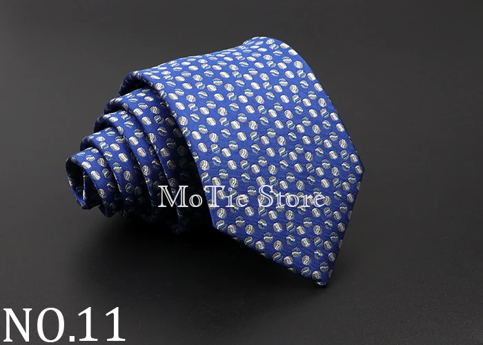 Classic Dots Neck Ties For Men Casual Suits Necktiie Gravatas Red Blue Mens 8cm Neckties For Business Wedding shirt Dress Tie