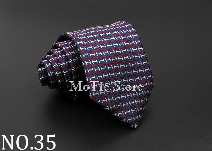 Classic Dots Neck Ties For Men Casual Suits Necktiie Gravatas Red Blue Mens 8cm Neckties For Business Wedding shirt Dress Tie