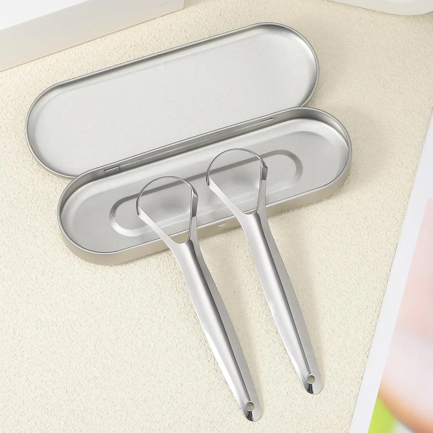 2pcs Stainless Steel Tongue Cleaners Gum Tongue Scraper for Adults Boys and Girls Tongue Care Tools Metal Tongue Scrapers family