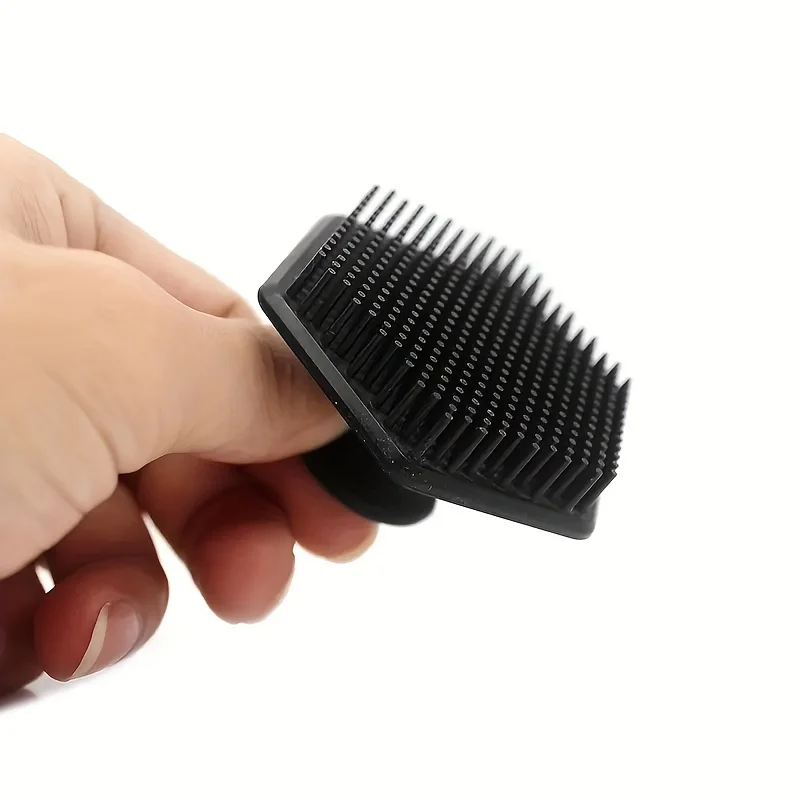 A four-piece bath brush set that can be used for back, face, body and head massage.
