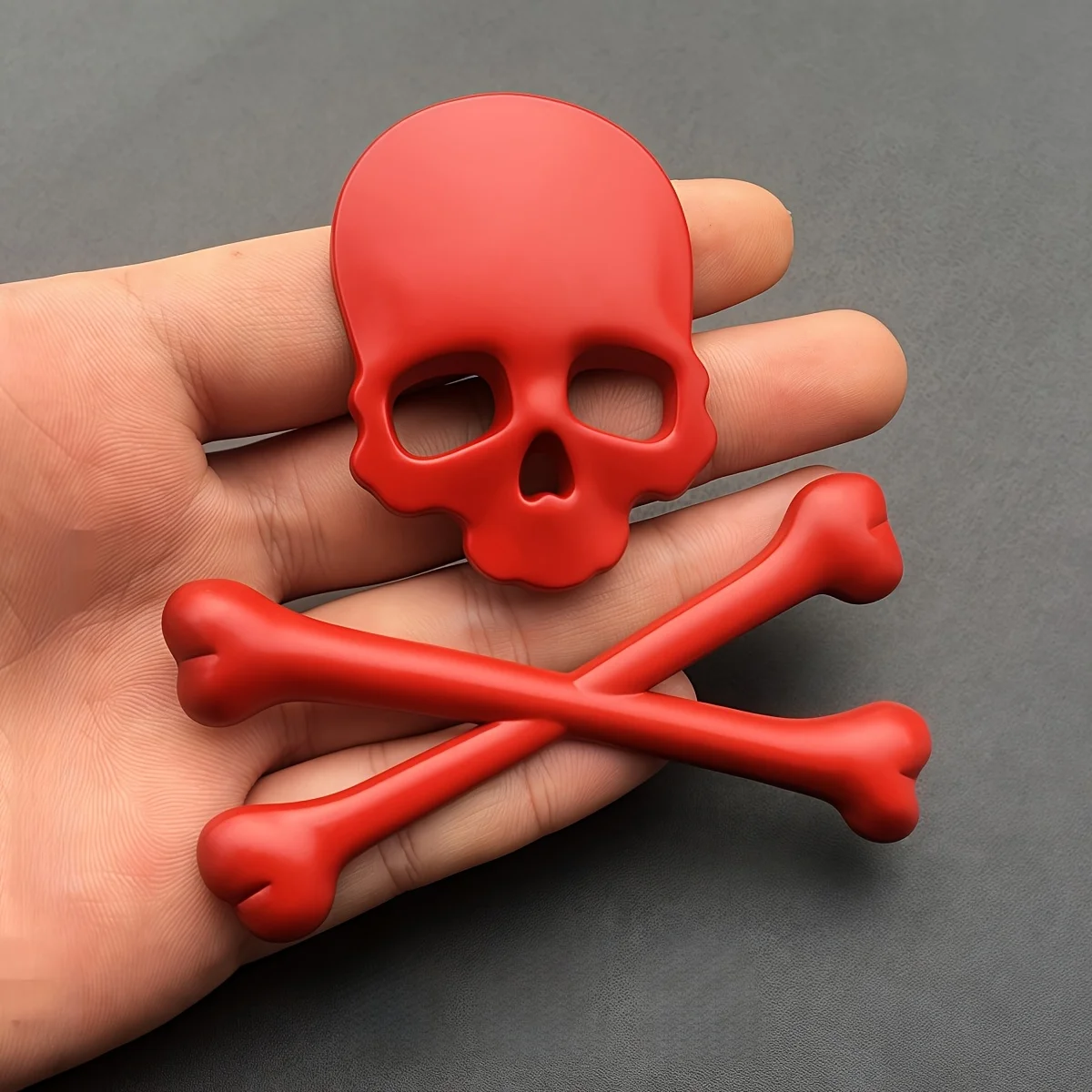 1pc Car Motorcycle 3D Metal Skull Badge Sticker Emblem Universal Fit for Fenders and Engine Covers, Suitable for Bikes, Bobbers
