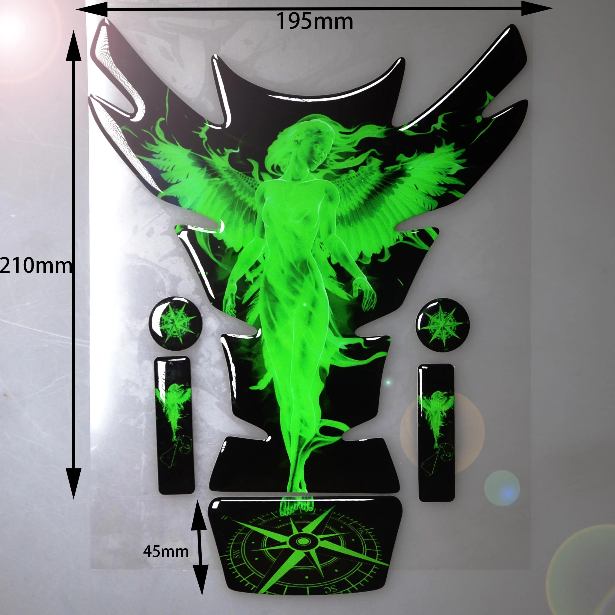 Motorcycle Universal Tankpad, Tank Pad, 3D Tank Pad Stickers, Oil Gas Protector, Tank Protector for SUZUKI YAMAHA Free Keychain