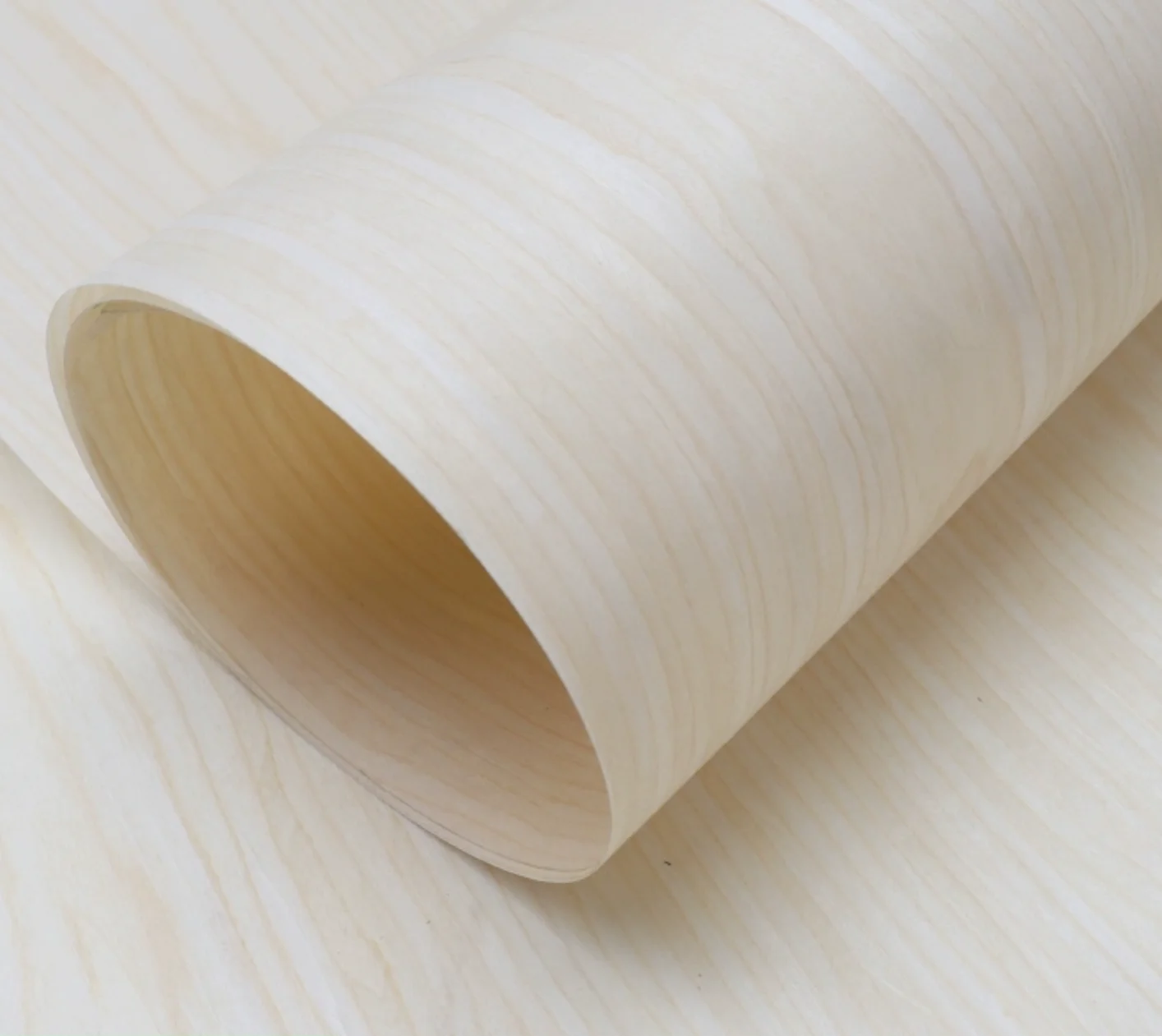 L:2.5meters Width:580mm T:0.25mm Technology Wood Light White Maple Wood Veneer Sheets Home Furniture Decoration