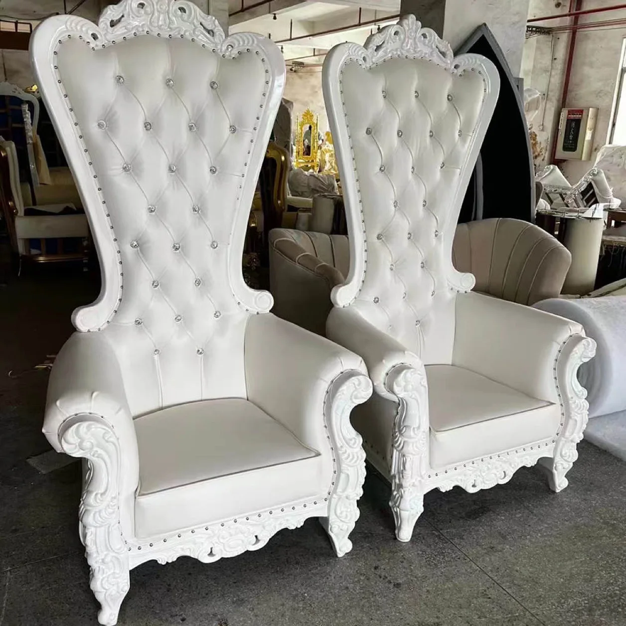 2pcs King Throne Chair High Back Royal Luxury Chair For Groom And Bride High Grade Hotel Furniture Throne Chair