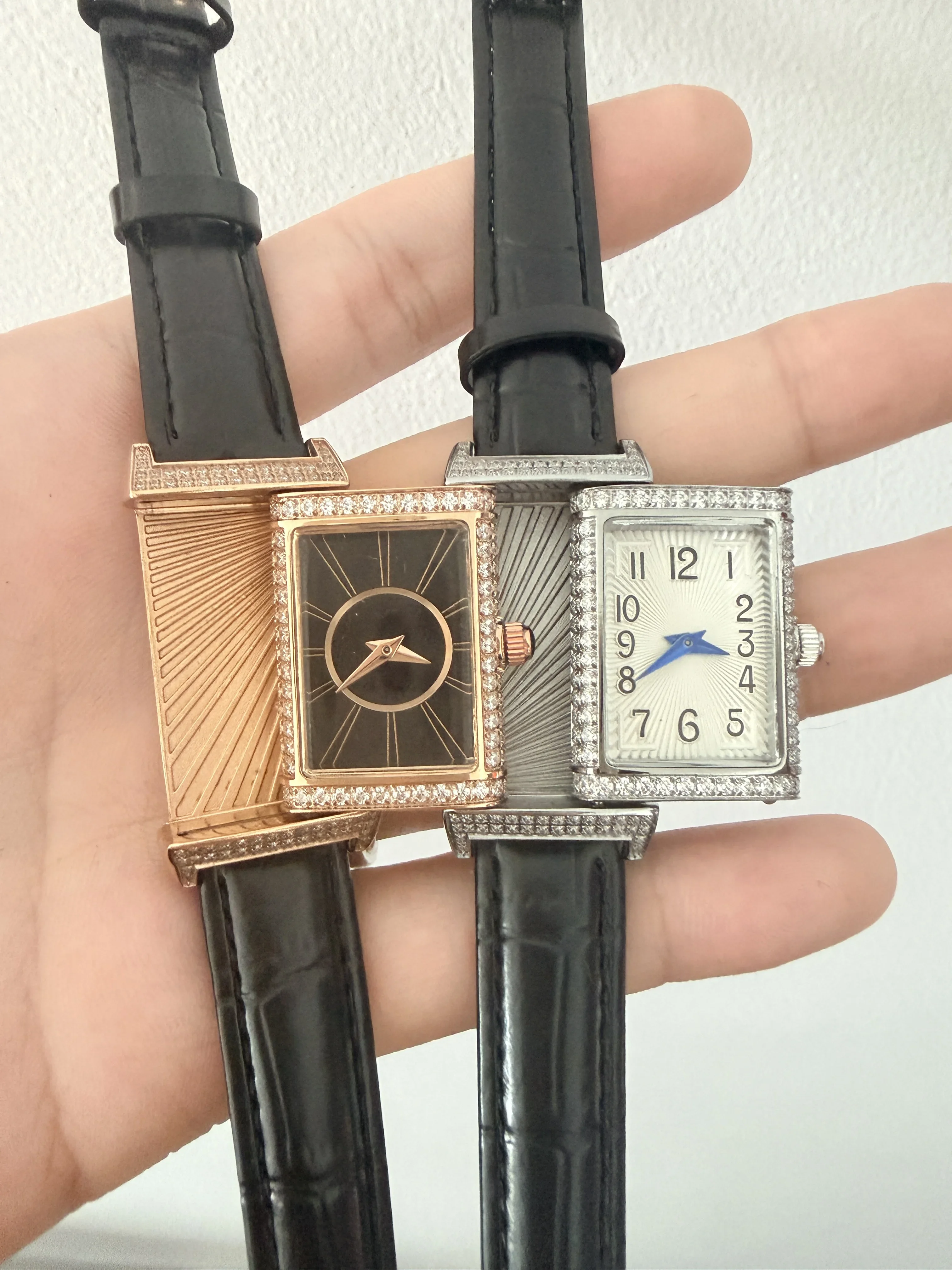 2025 Hot Sale Retro Niche Temperament Slide Design Leather Quartz Square Exquisite and Versatile Digital Watch 21mm