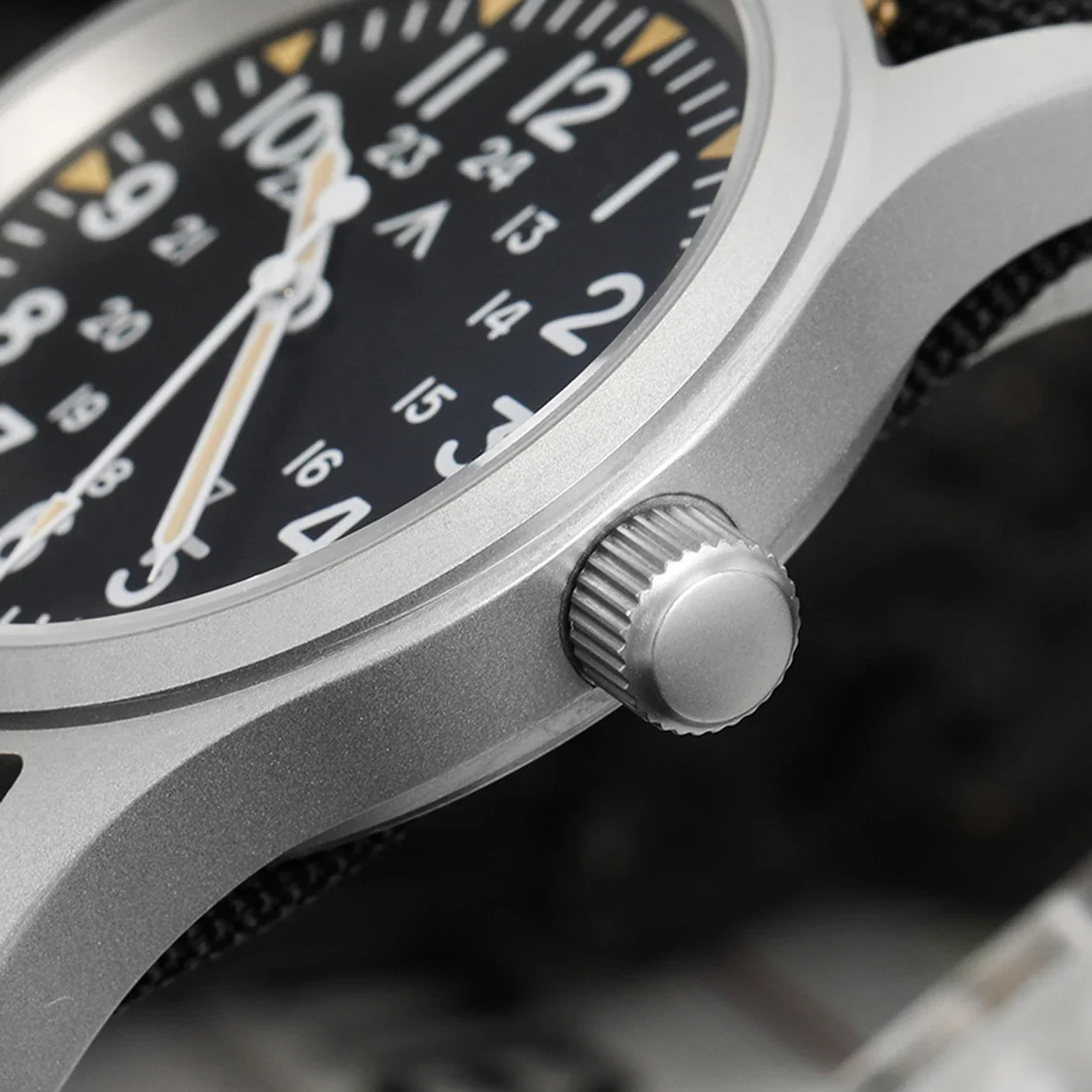 Militado ML05 38mm Military Watch Miyota 2035 Movement Domed Sapphire Crystal C3 Green Luminous 10Bar Waterproof Vintage Watches