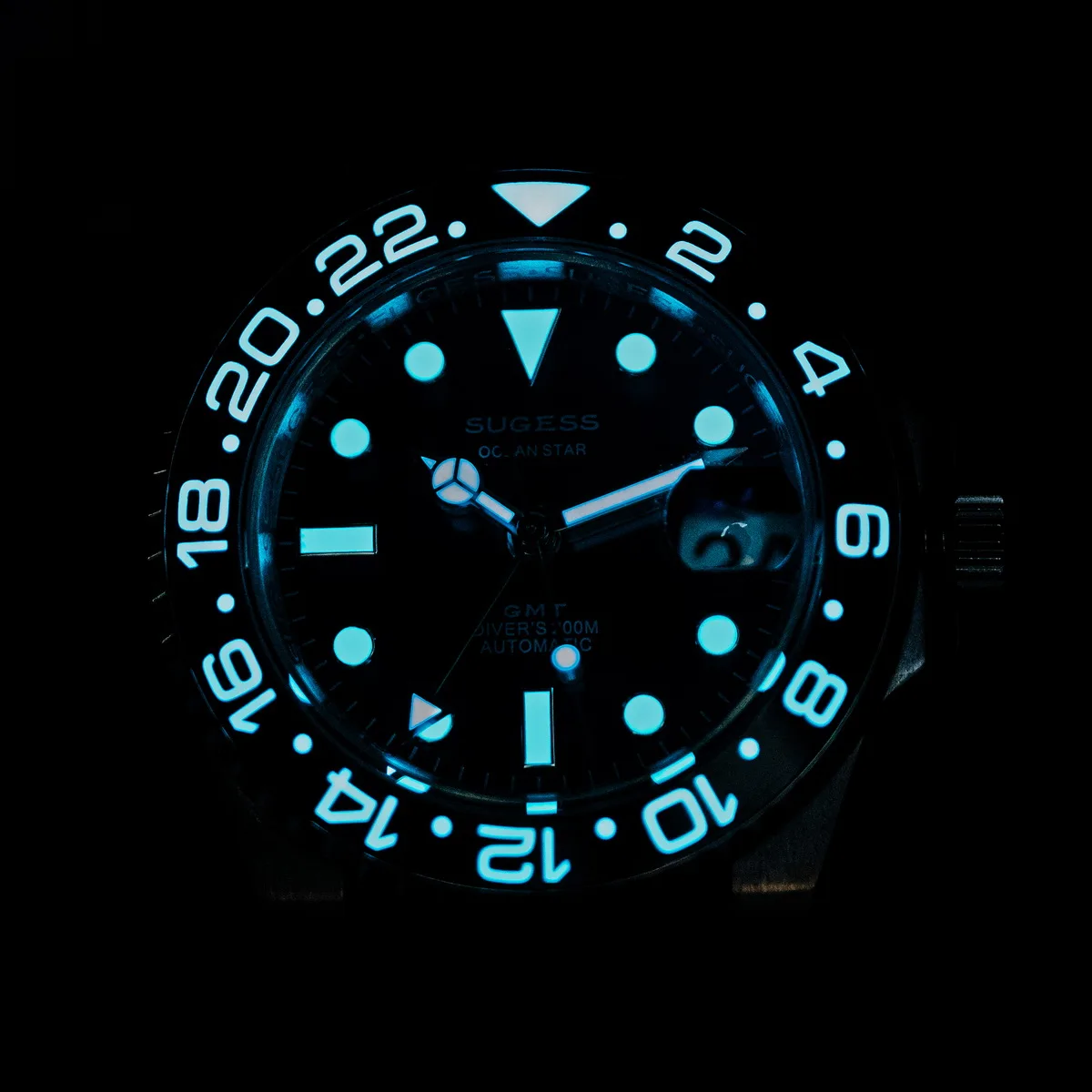 Sugess GMT Diving Watch of Men Automatic Mechanical Waterproof Wristwatches Peacock SL3032 Movement Ceramic Bezel Jubille Band