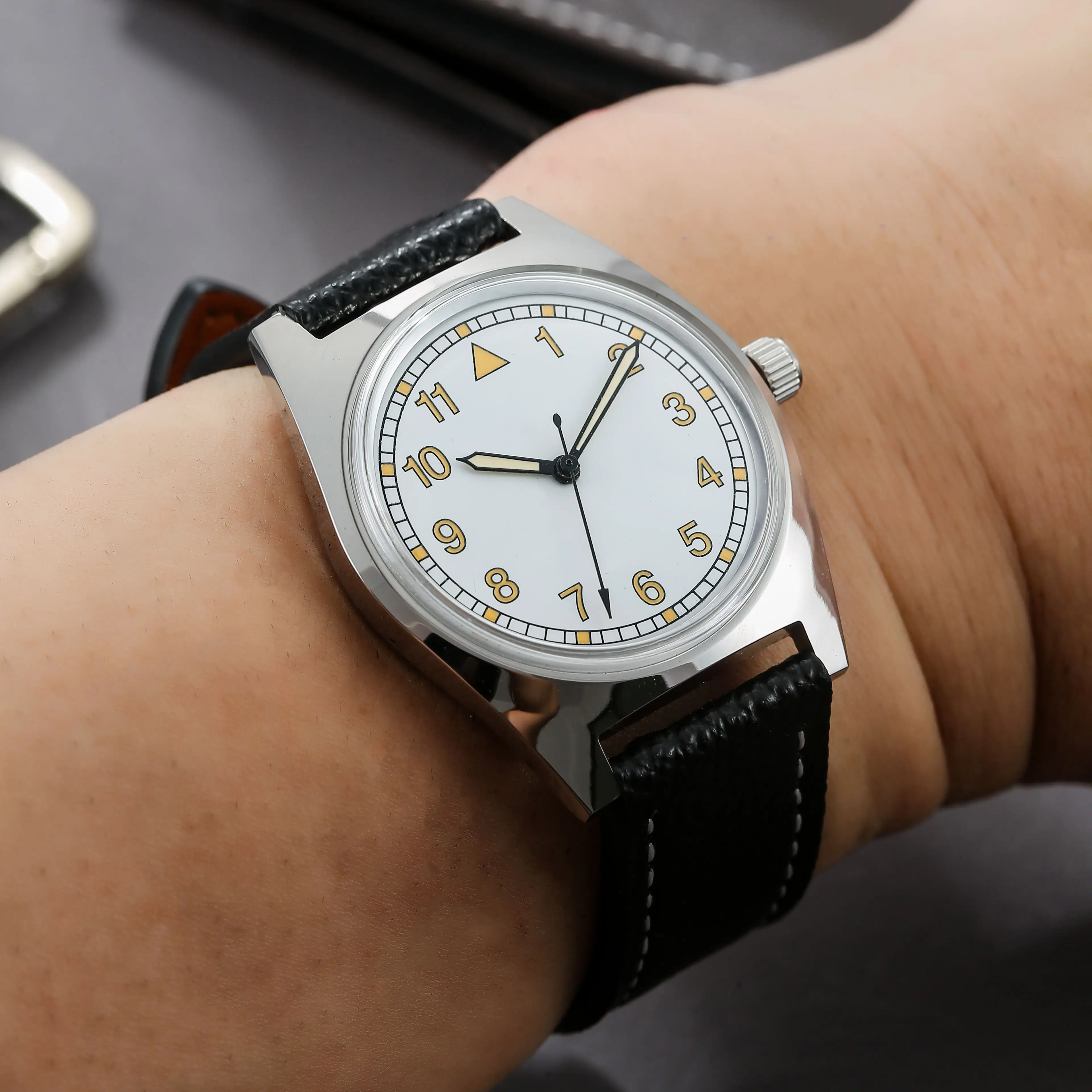 7120 Pilot's Mechanical Watch - 36mm Manual Winding, Retro Aviator Style for Men
