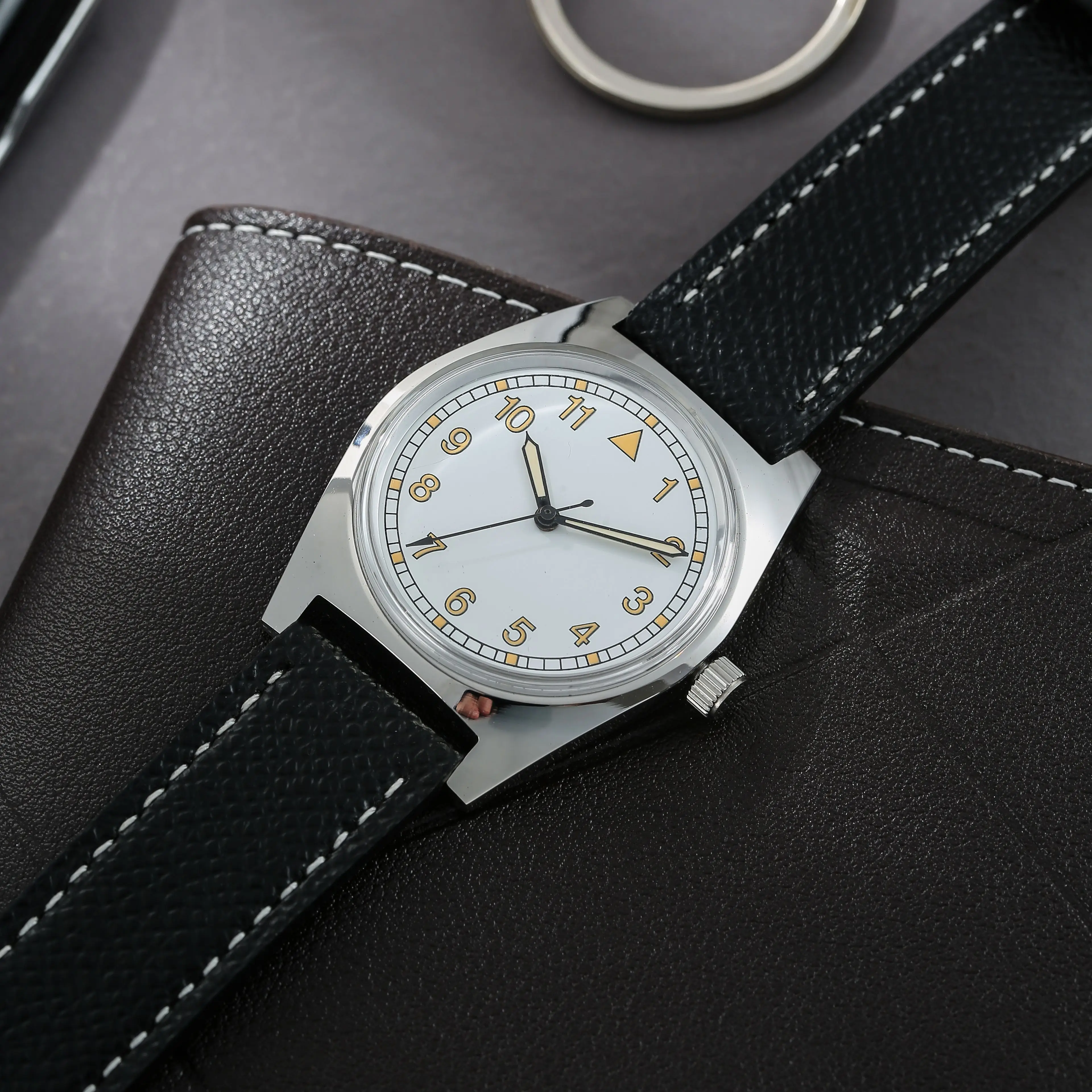 7120 Pilot's Mechanical Watch - 36mm Manual Winding, Retro Aviator Style for Men