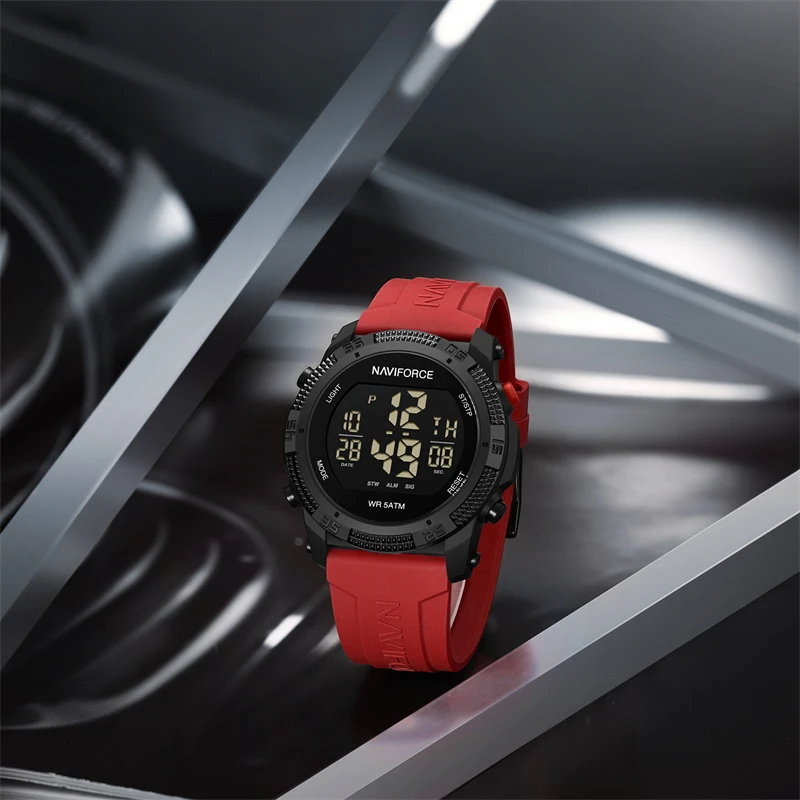Naviforce 7104 Luxury Men Fashion Watch Water Resistant Wristwatches Silicone Strap LCD Electronic Clock Relogio Masculino