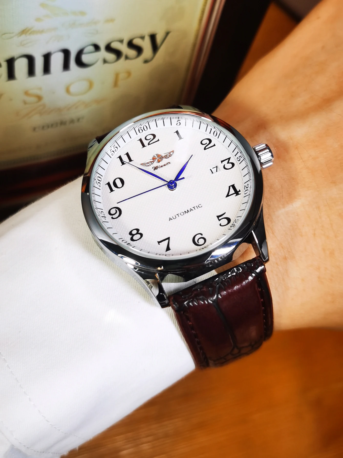 WINNER Fashion Business Watch for Men Calendar Classic Retro Automatic Mechanical Watches Top Brand Luxury Steel Leather Strap
