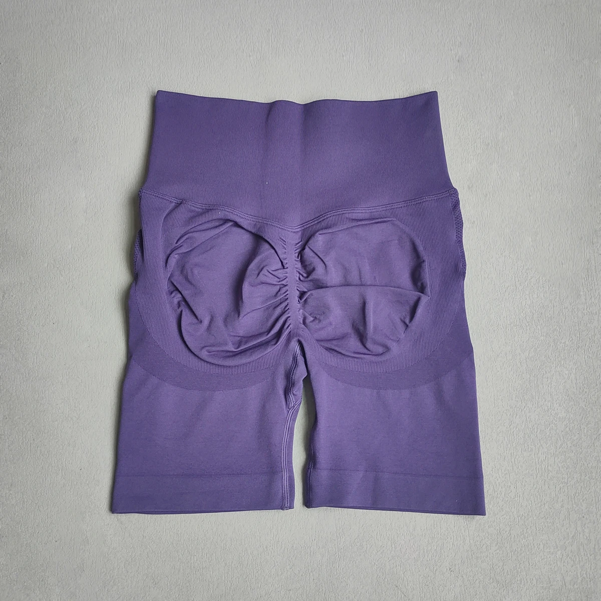Yoga Shorts Women Sports Shorts Seamless Gym Workout Shorts High Waist Push Up Fitness Sports Shorts Cycling Shorts