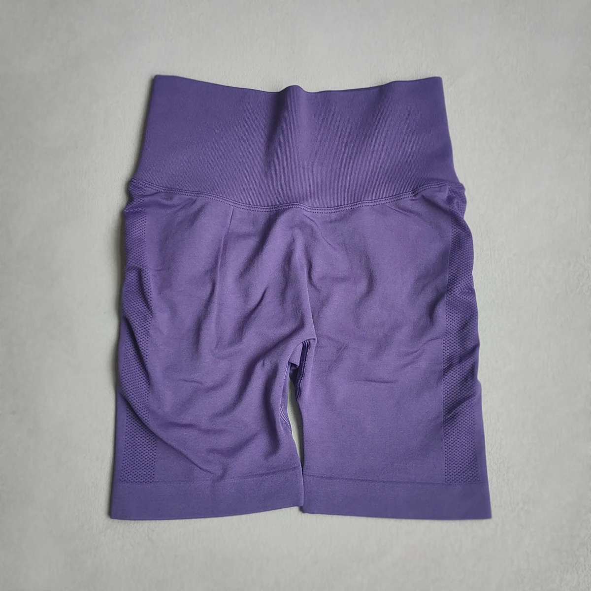 Yoga Shorts Women Sports Shorts Seamless Gym Workout Shorts High Waist Push Up Fitness Sports Shorts Cycling Shorts