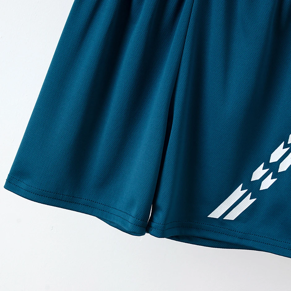 2/4 Pcs Boys' Summer Solid Color Quick Drying Breathable Set Big Kids' Loose Sports Running Hiking Outdoor Short Sleeved Shorts