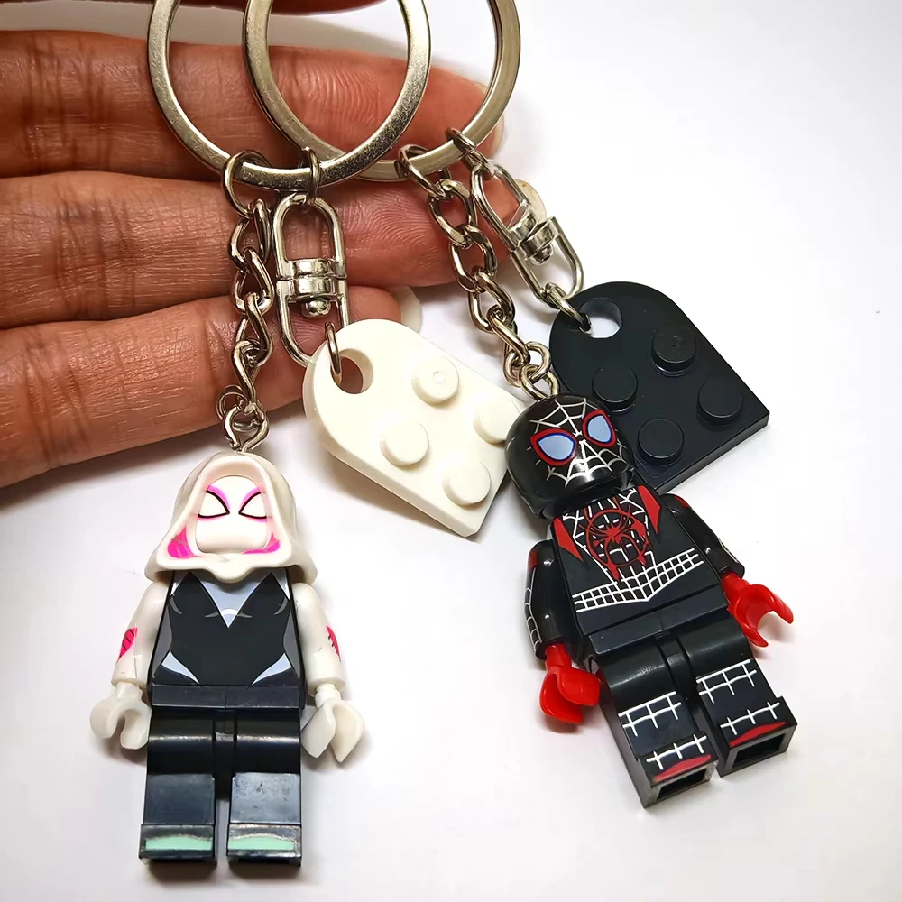 2pcs/set Handmade Cartoon Spider Miles And Gwen Couple Keychain Anime Keyring Cosplay Props for Lovers Backpack Christmas Gifts