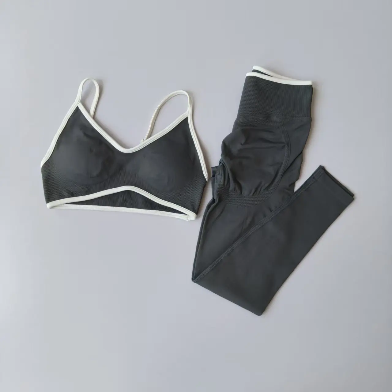 Seamless 2PCS Legging Sets Women's Strappy Sports Bras and Leggings High Waist Fitness Sculpt Leggings Running Pants Gym Suits