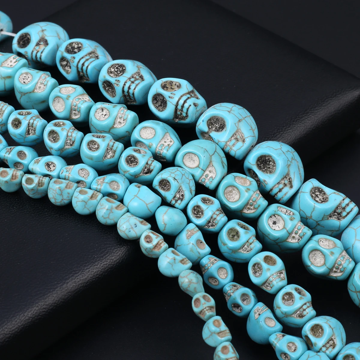 Skull Natural Stone Beads Blue White Turquoise Loose Spacer Beads for DIY Bracelet Necklace Making Jewelry Accessories Multisize