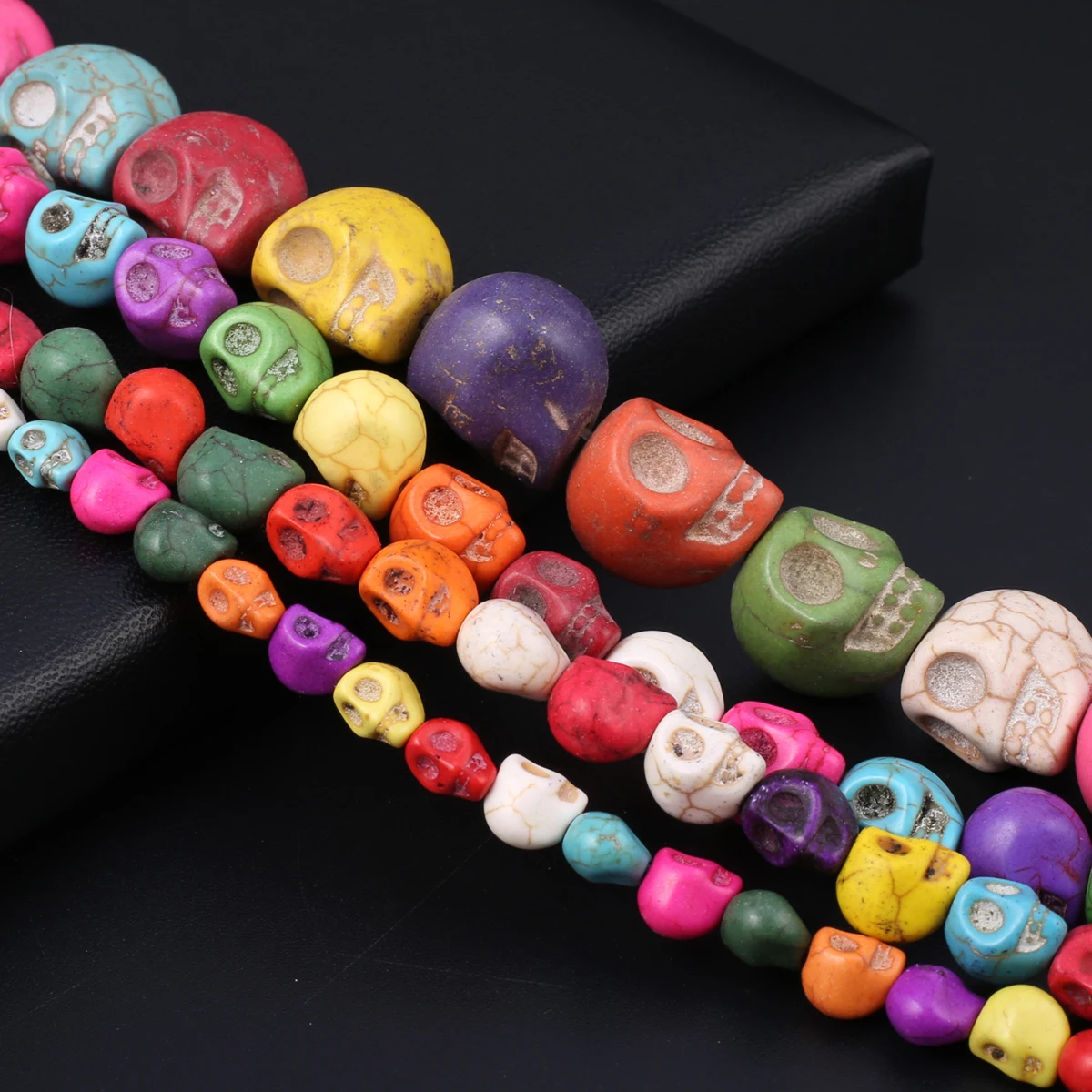 Skull Natural Stone Beads Blue White Turquoise Loose Spacer Beads for DIY Bracelet Necklace Making Jewelry Accessories Multisize