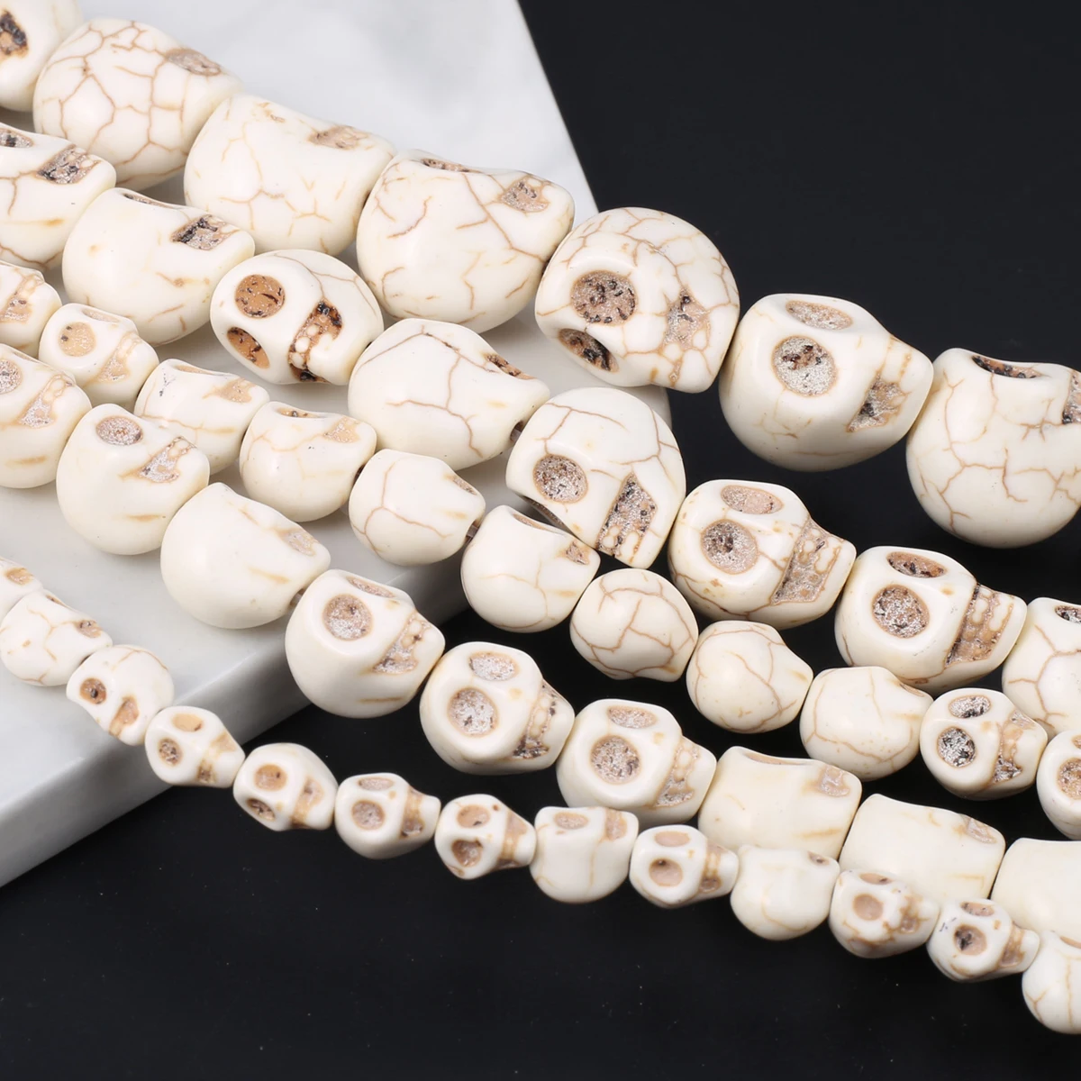 Skull Natural Stone Beads Blue White Turquoise Loose Spacer Beads for DIY Bracelet Necklace Making Jewelry Accessories Multisize