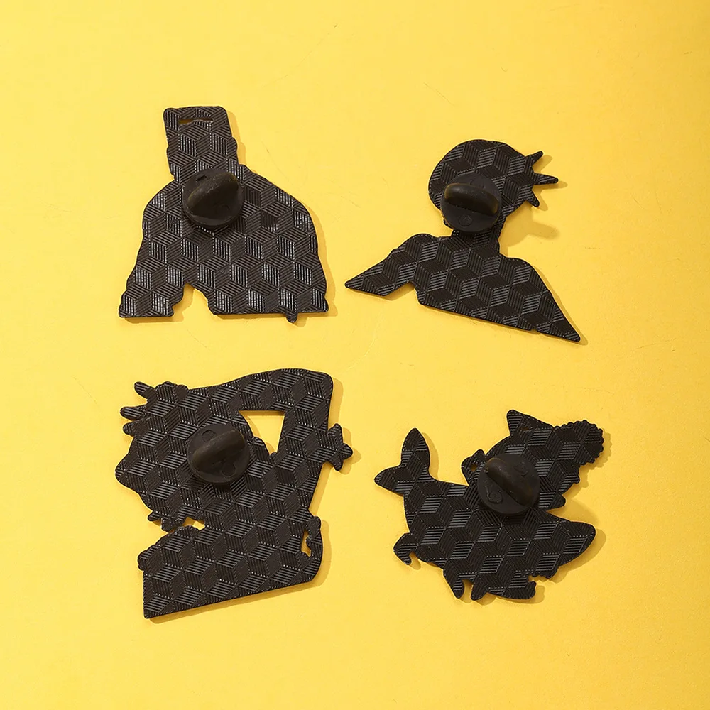4pcs/set Anime Chainsaw Man The Movie Reze Arc Cosplay Brooches Hayakawa Aki Badge Costume Metal Corsage Pins Bag Accessories