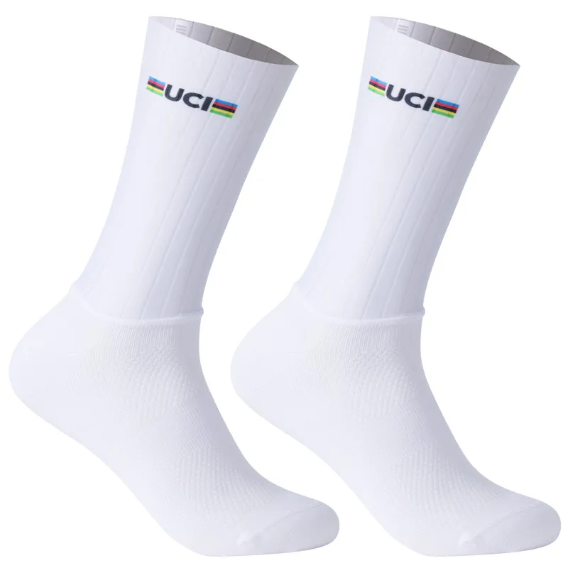 2026 New Anti Slip Seamless Cycling Socks Integral Moulding High-tech Bike Sock Compression Bicycle Outdoor Running Sport Socks