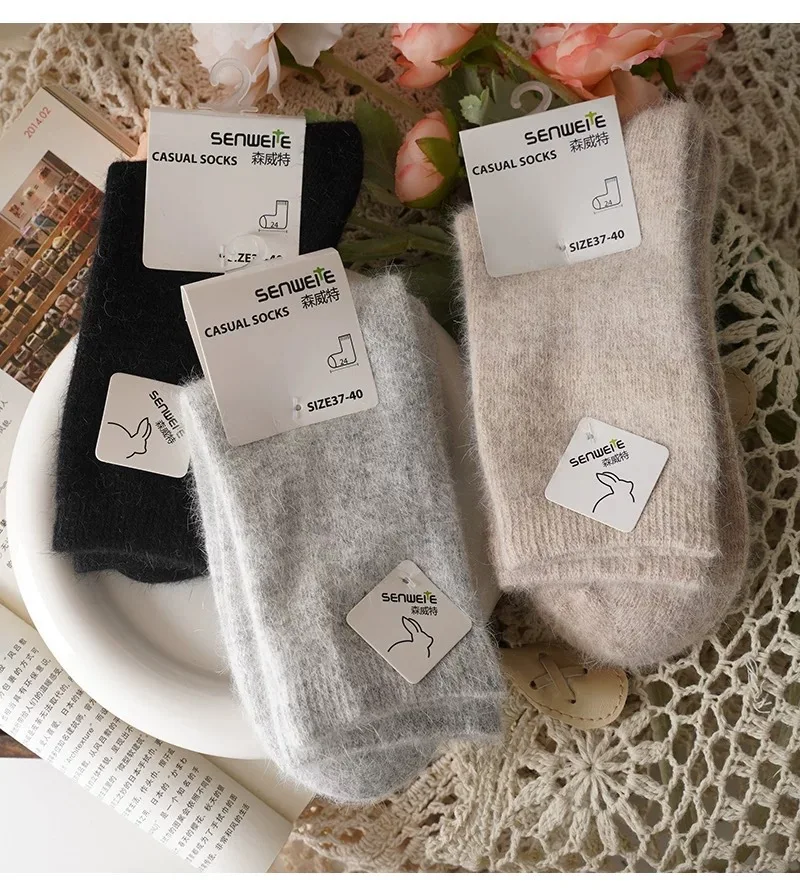 Wool Socks for Women Autumn Winter Medium Tube Socks Thickened with Wool Warm Rabbit Hair Socks Winter Black Cashmere Stockings