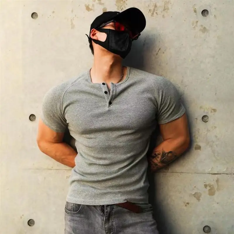 Men's Summer Short Sleeve Henley Neck T-shirt Solid Color Male Tops Slim Fit Button Neck High Quality Cozy Tshirt Streetwear