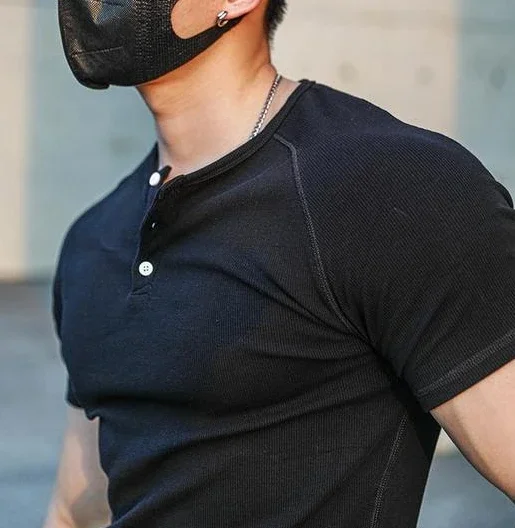 Men's Summer Short Sleeve Henley Neck T-shirt Solid Color Male Tops Slim Fit Button Neck High Quality Cozy Tshirt Streetwear