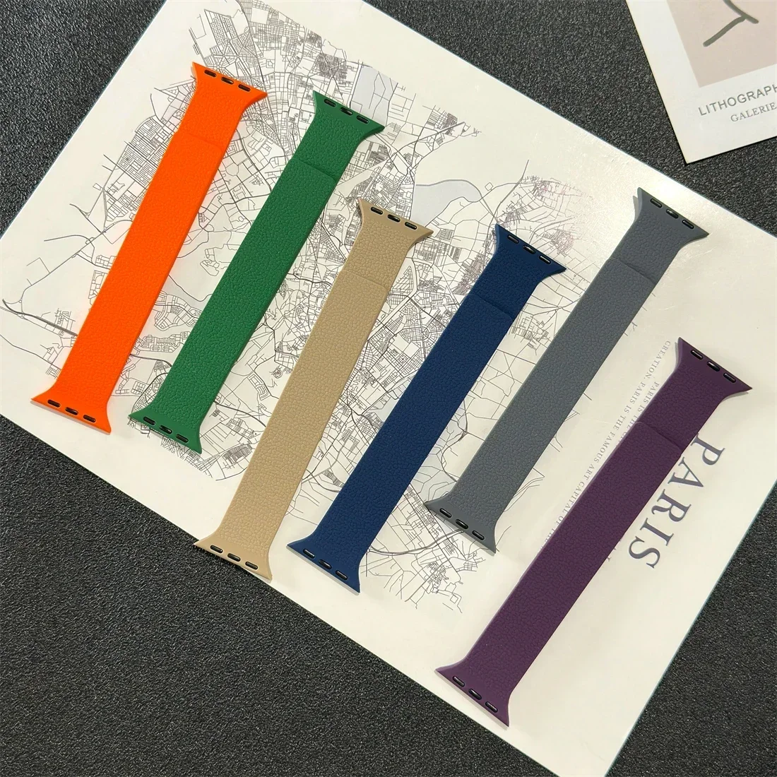 New silicone magnetic strap for Apple Watch ultra2 49mm 45mm 42 40mm 46mm 38/41mm sport bracelet series 10 9-8-7-6-5-4-3-SE band