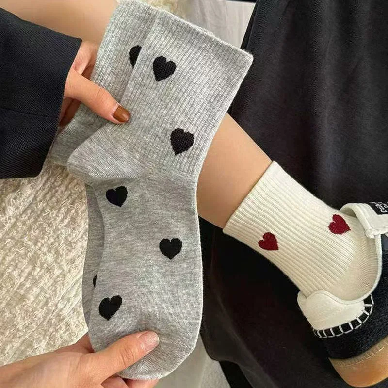 5 Pairs Women's Cute Heart Shaped Mid Tube Socks Spring and Autumn New Ins Trendy Versatile High Beauty Duty Series Socks