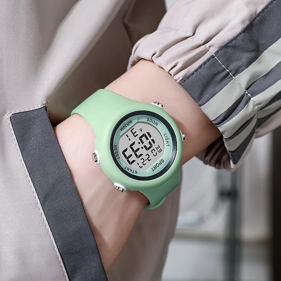 LED Digital Kids Sports Watch set Luminous Waterproof Alarm Clock Boys and Girls Student Electronic Wristwatch with Bracelet set