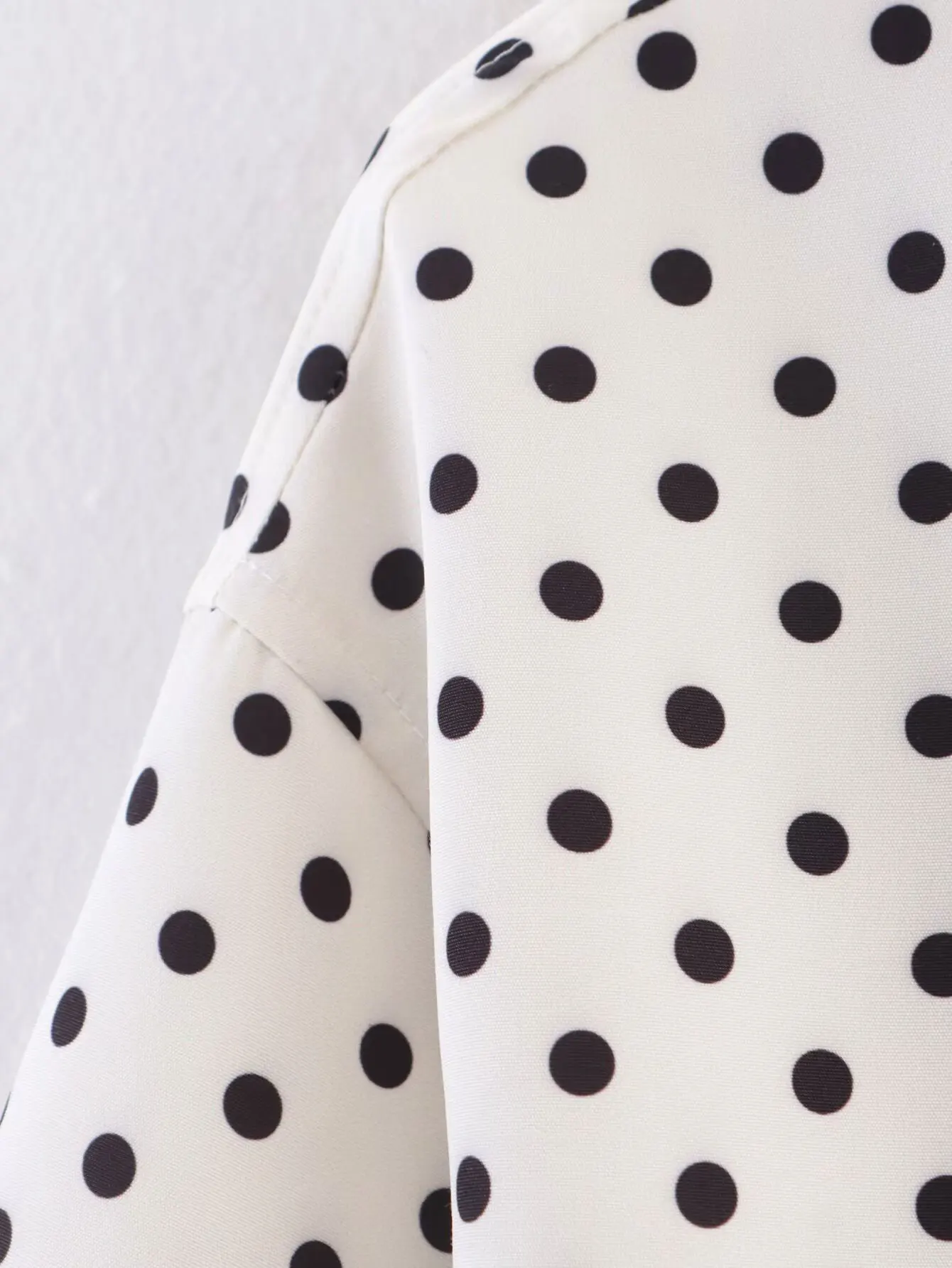 HH Female Autumn Fashion Polka Dot Printed Set Long Sleeves Turtleneck Drawstring Jacket+A-line Shorts Women's Vintage Suit
