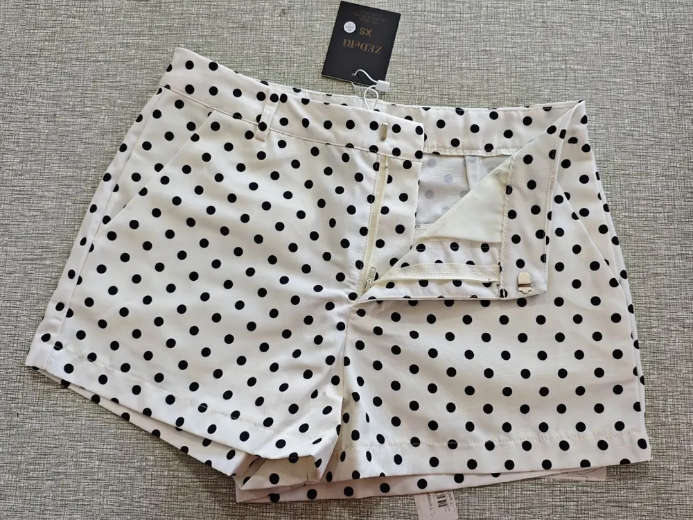 HH Female Autumn Fashion Polka Dot Printed Set Long Sleeves Turtleneck Drawstring Jacket+A-line Shorts Women's Vintage Suit