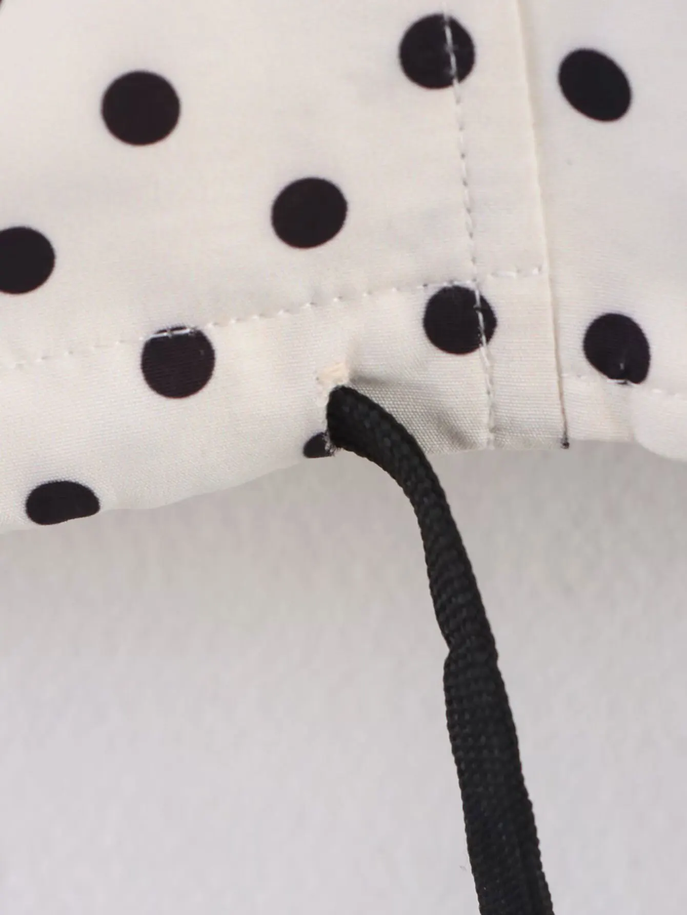 HH Female Autumn Fashion Polka Dot Printed Set Long Sleeves Turtleneck Drawstring Jacket+A-line Shorts Women's Vintage Suit
