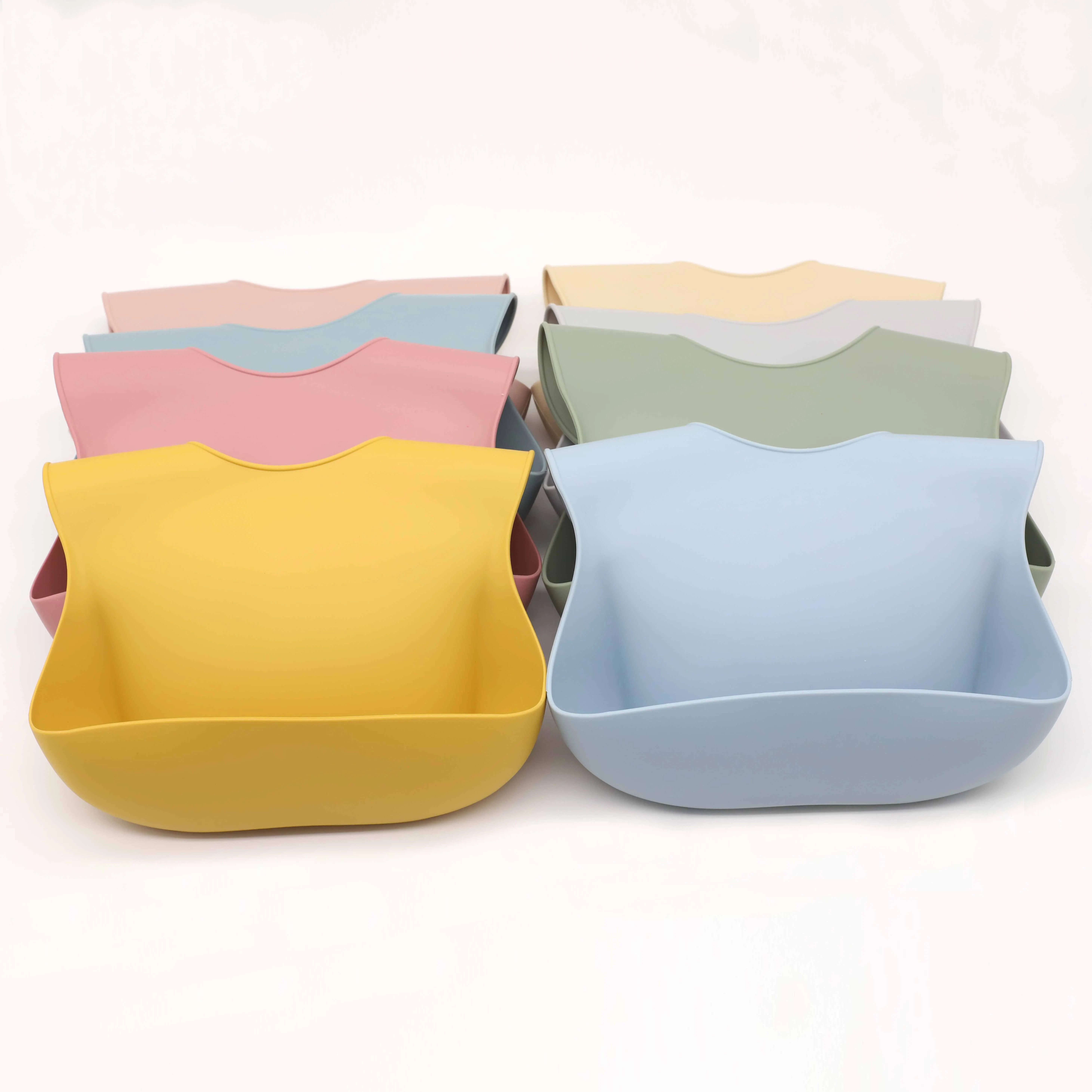 Food Grade Silicone Bib Food Catcher with Three-Dimensional and Multi-Stage Adjustment, Easy to Clean