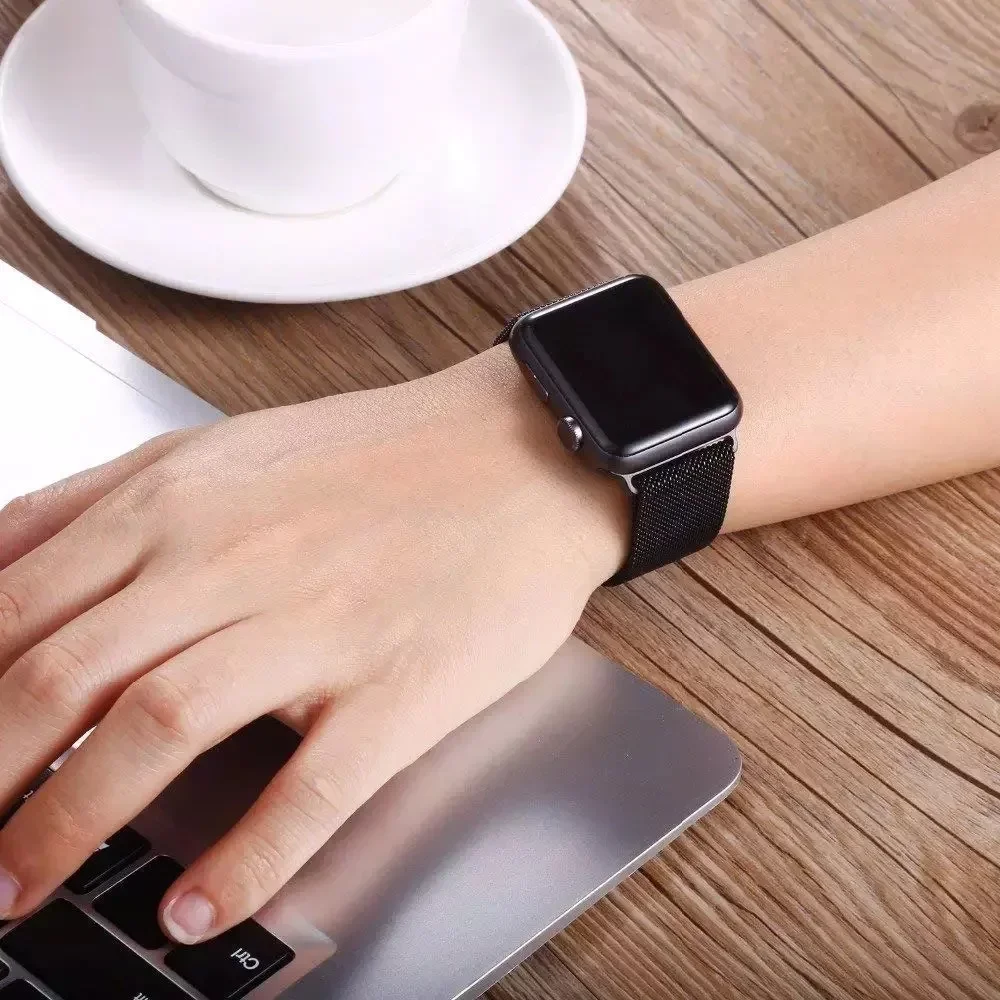 Milanese Strap for Apple Watch 10 46mm Band 9 8 7 45mm 41mm Ultra 2 49mm Metal Magnetic Bracelet iWatch 6 5 4 SE 44mm 40mm 42mm