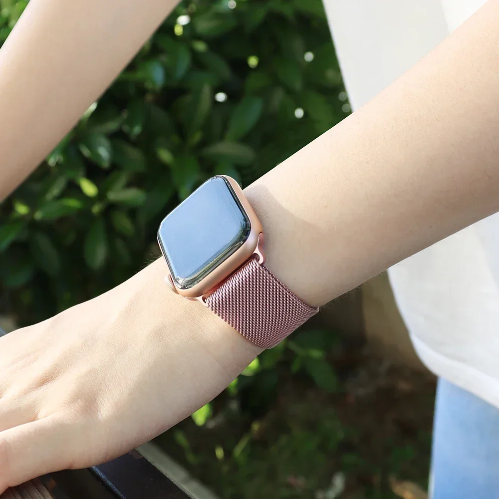 Milanese Strap for Apple Watch 10 46mm Band 9 8 7 45mm 41mm Ultra 2 49mm Metal Magnetic Bracelet iWatch 6 5 4 SE 44mm 40mm 42mm