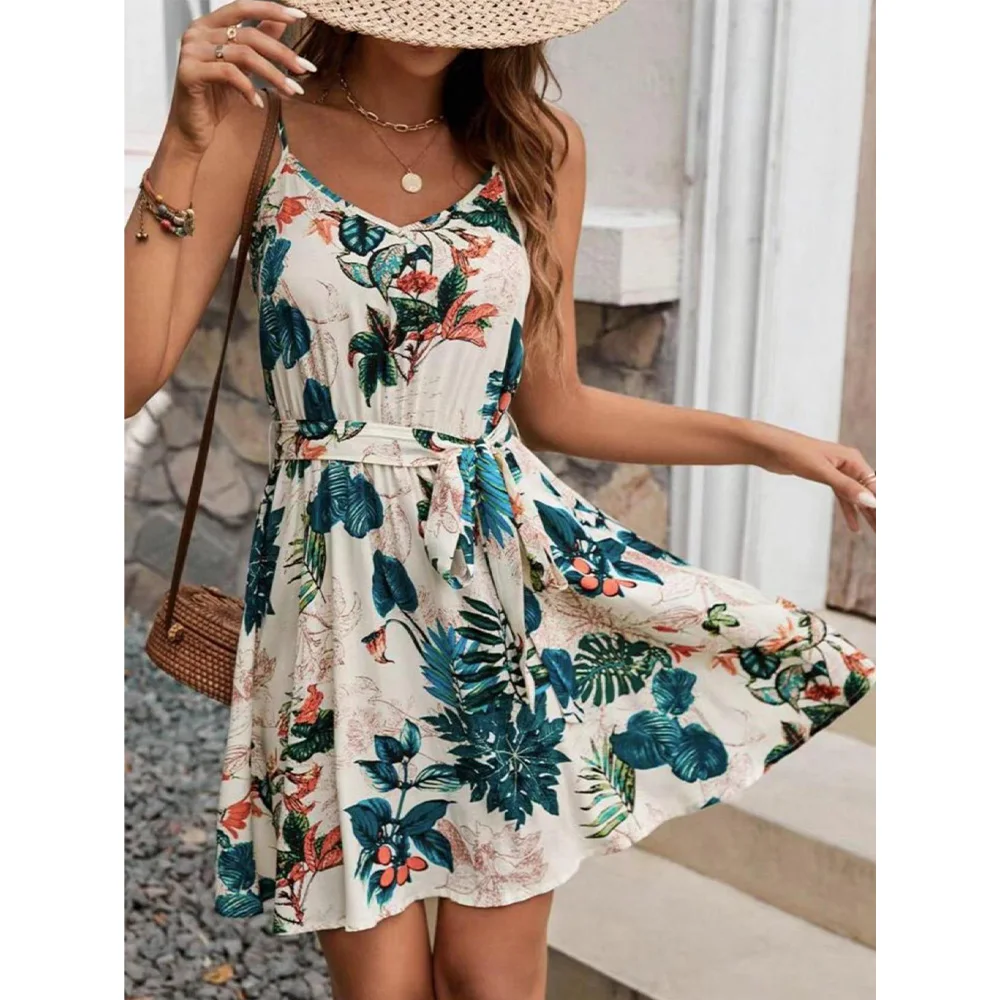 A Bohemian-Style Women's Belt Dress, Suitable for Vacations and Outdoor Activities, Comfortable and Fashionable.