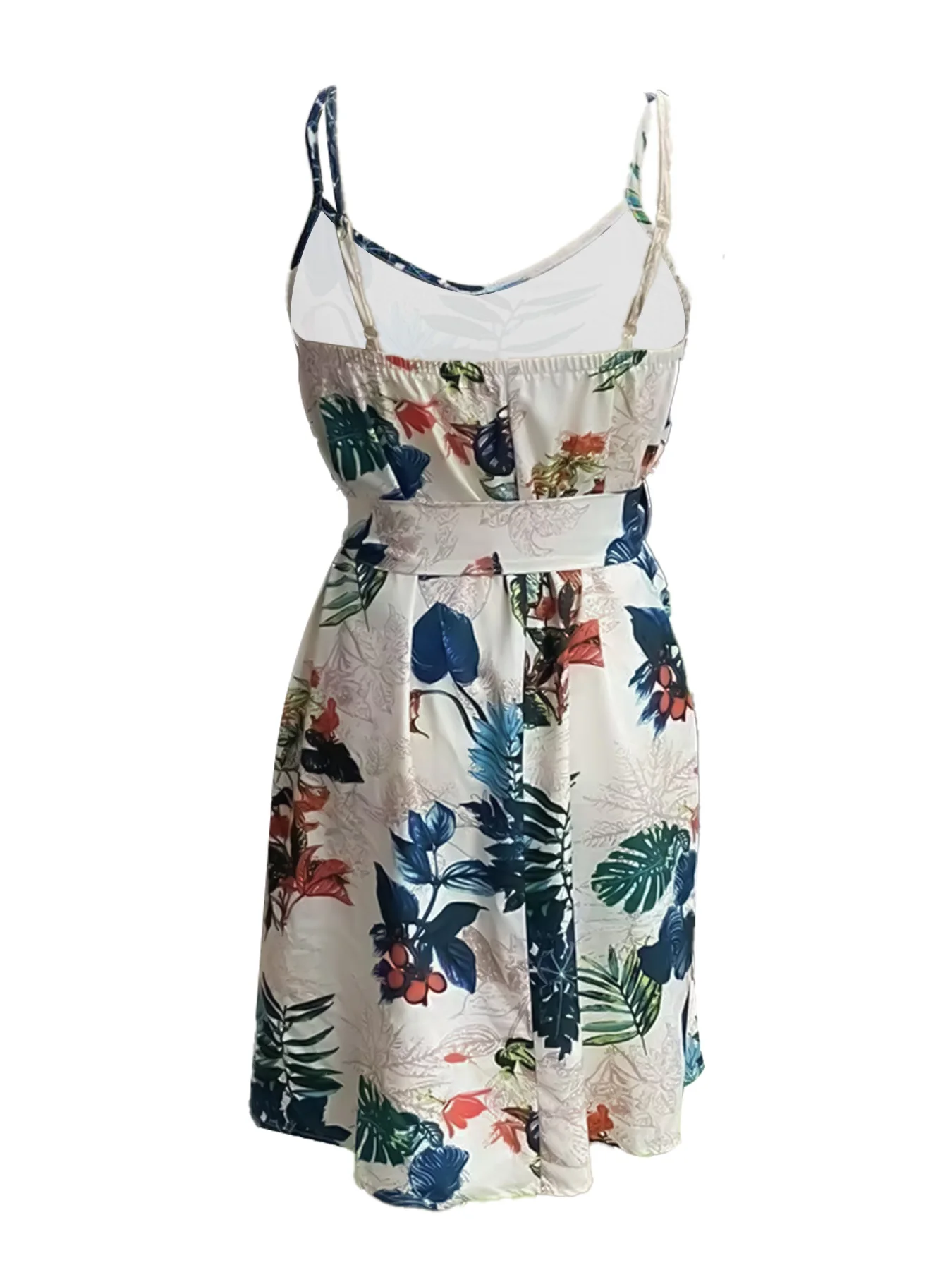 A Bohemian-Style Women's Belt Dress, Suitable for Vacations and Outdoor Activities, Comfortable and Fashionable.