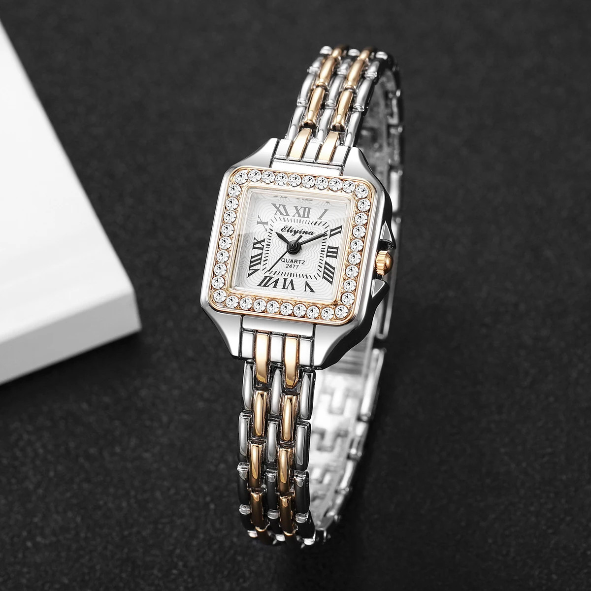 Elegant Rhinestone Square Women Watches Fashion Roma Dial Quartz Wristwatch Reloj Mujer Ladies Clock (Without Box)