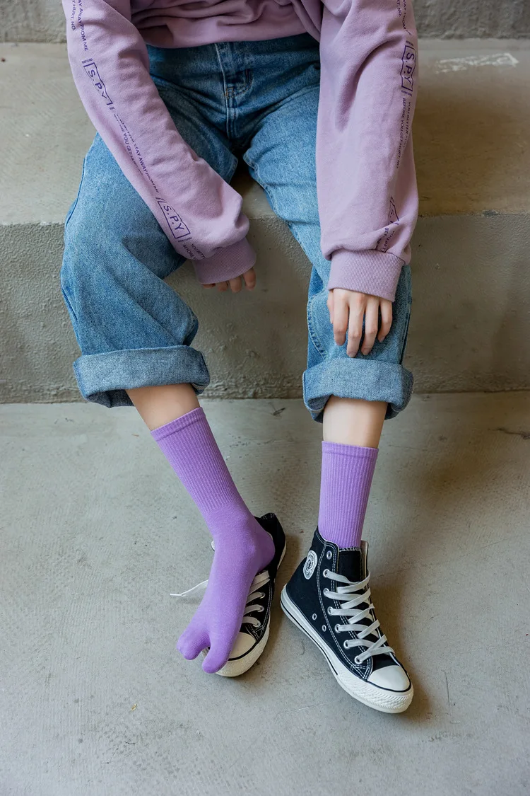 Color five-finger cotton sweat-absorbing breathable sports socks Japanese candy color split-toe women's socks