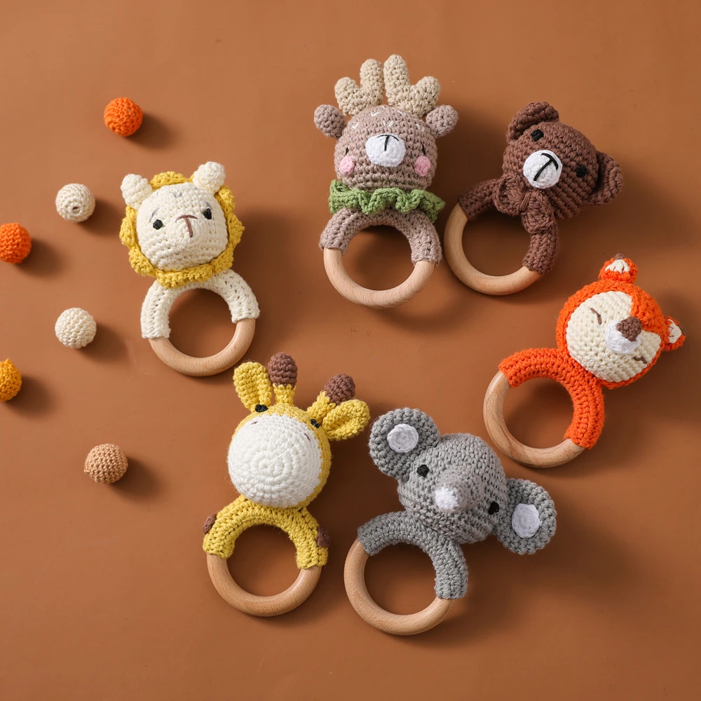 Handmade Crochet Animal Rattle Set Natural Beech Wood Ring Built in Bell Sound Teething Relief Fine Motor Skills Baby Toys Gift