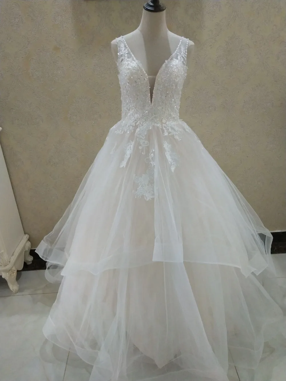 Customized ZJ9204 Elegant Wedding Dresses Sweetheart Sleeveless Pleats Ruffled Organza Bridal Gowns For Women Customer Made Plus