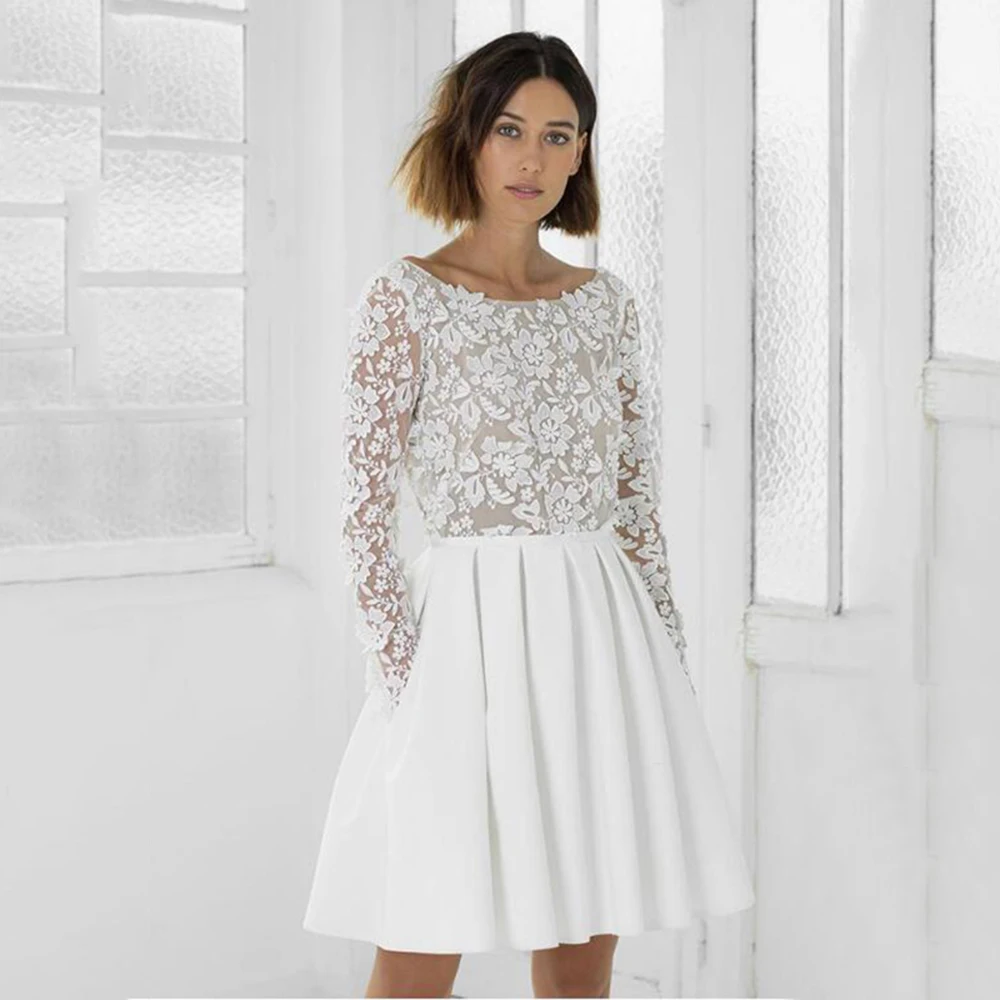 2023 Modern Sexy Short Lace Wedding Dresses Backless Jewel Neck Long Sleeves  Gowns Mini Length Bridal  On Sale