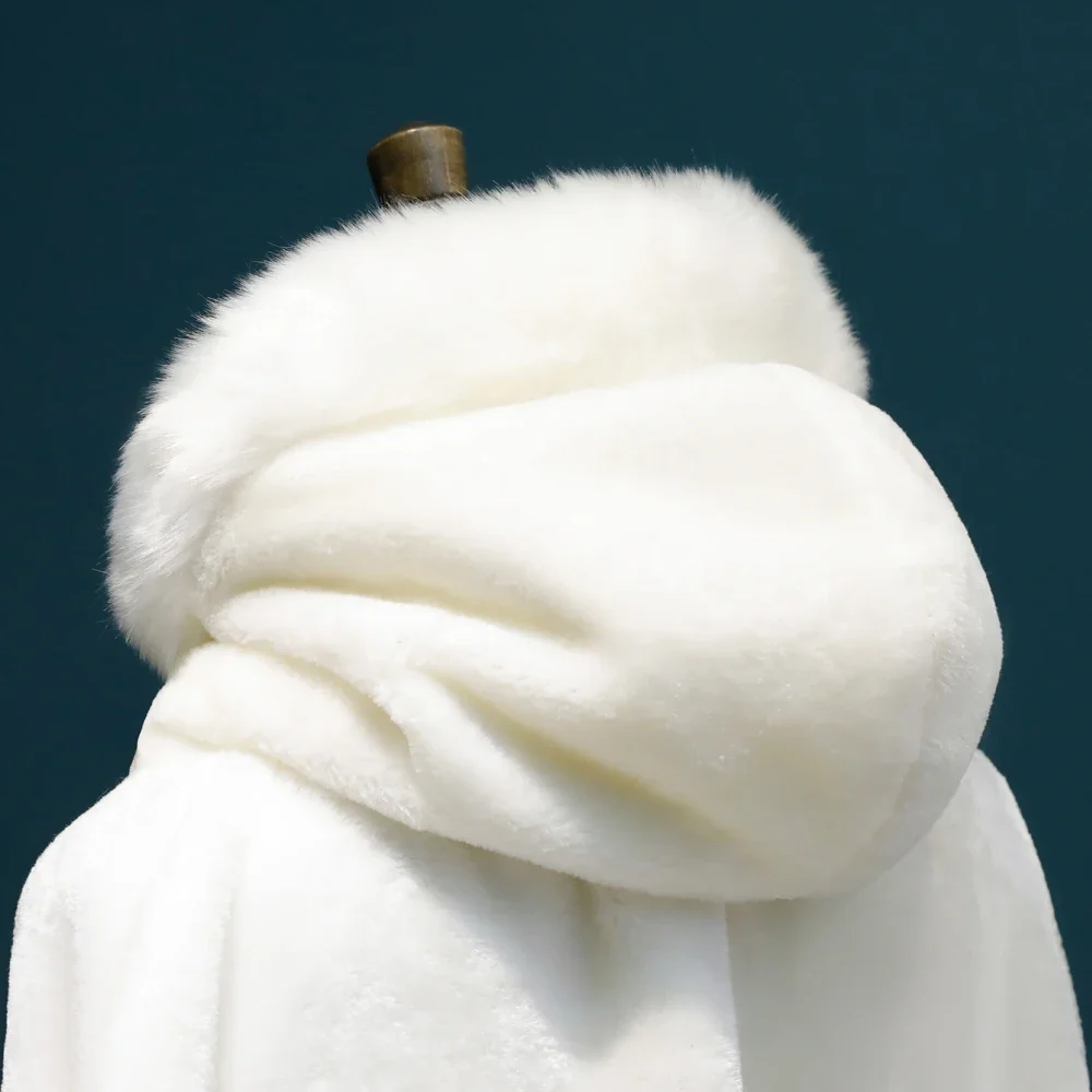 Winter Long Warm Wedding Capes Wedding Cloak Floor Length Bride Shawl Faux Fur Cape Coat Adult Bridal Wrap Customized