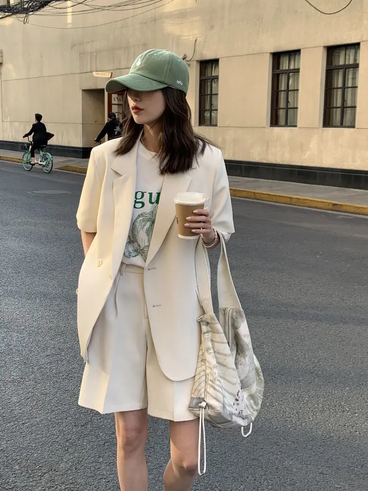 Korean Loose 2 Piece Women Short Set with Blazer Summer 2025 Thin Short-sleeved Blazers + Shorts Casual Office Ladies Suits