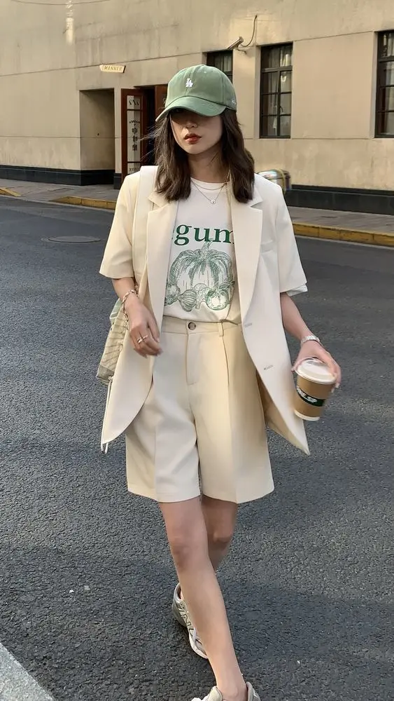 Korean Loose 2 Piece Women Short Set with Blazer Summer 2025 Thin Short-sleeved Blazers + Shorts Casual Office Ladies Suits