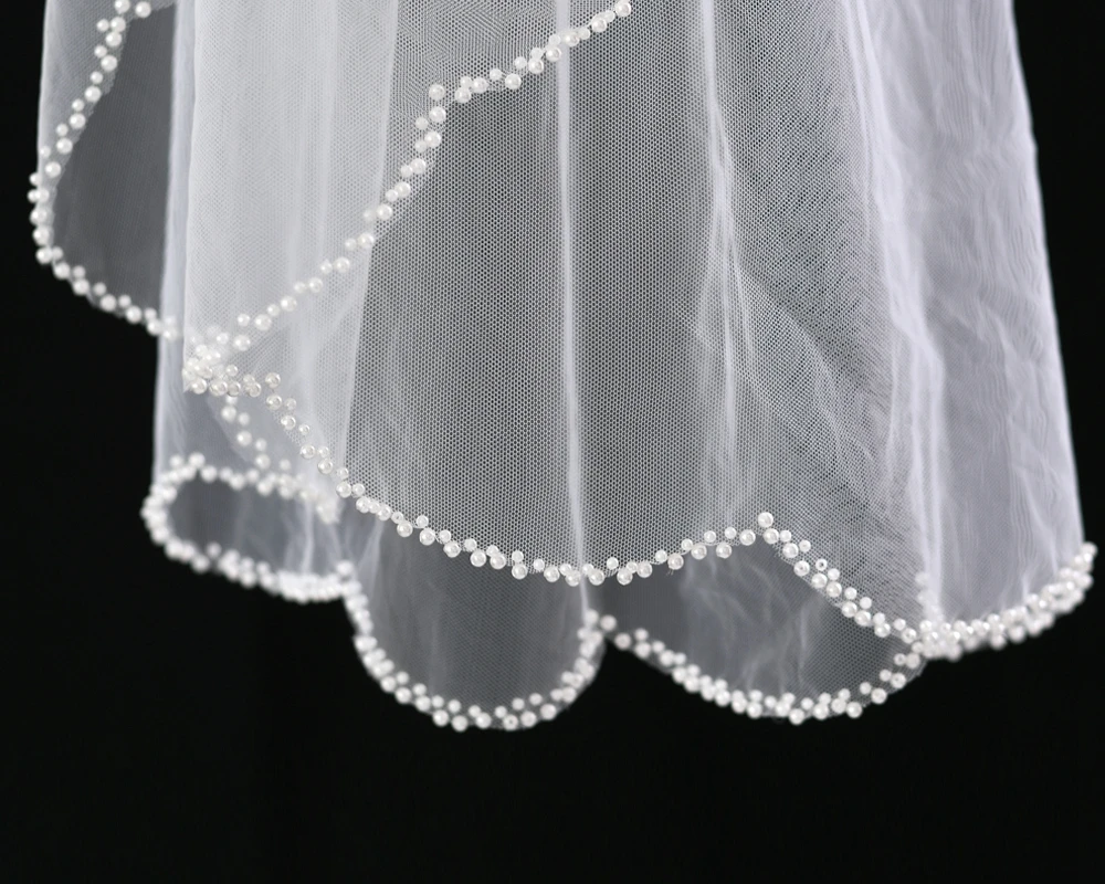 TOPQUEEN V35 Bridal Veil With Pearls Edge Women's Short Veil With Comb Single Tier Pearl Edge Bridal Veil For The Church Veu