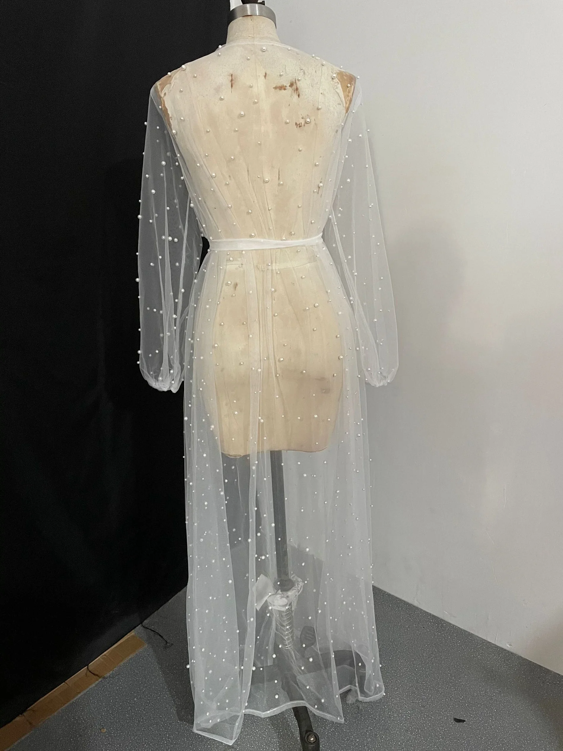 Pearls Long Sleeve Wedding Jacket Tulle Party Shawl Bolero Floor-Length Bridal Cape Sexy Pearl Robe Customized