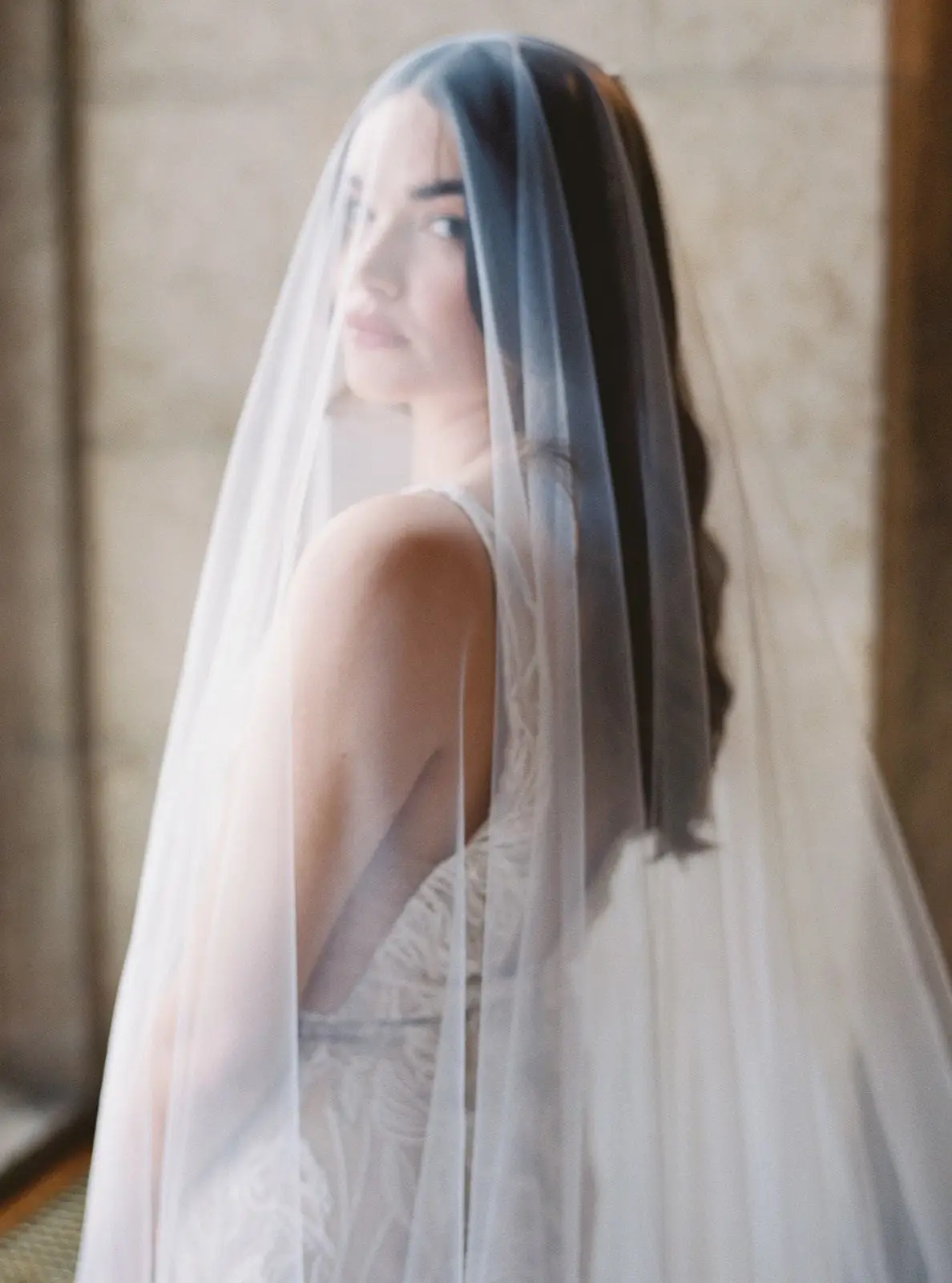TOPQUEEN V25L Bridal Veils With Long Blusher Veil 3M*3M Elegant Off White Two Layer Veu Of Bride With Comb Boho Veil Cathedral